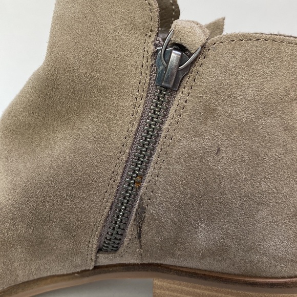 Dolce Vita | Suede ankle boots | Size 8.5 - Picture 6 of 12